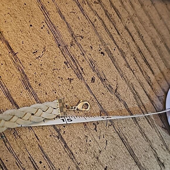 Tan and pink choker NWT - Picture 8 of 8